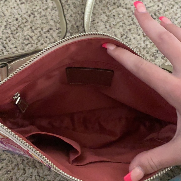 Coach purse - Picture 3 of 4